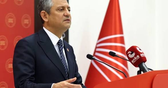 Meclis Kulisinde Hareketli Saatler: Özgür Özel’den "En Kötü Senaryo İçin Yeni Parti" Çıkışı!